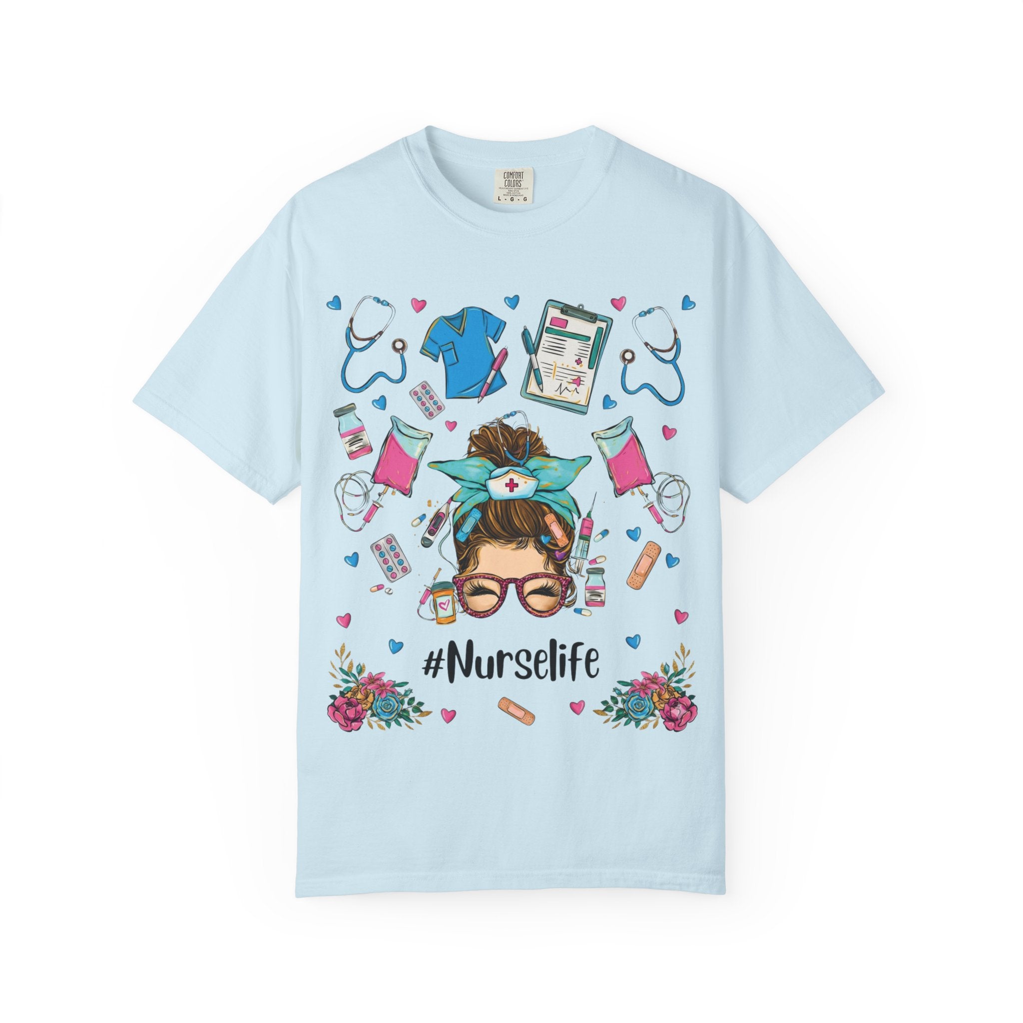 Nurse Life Graphic T-Shirt – #Nurselife Cute Medical Scrubs Design