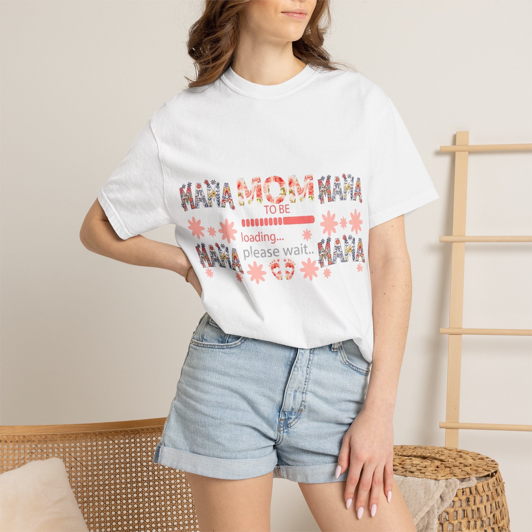 Mama Loading T-Shirt — Floral 'Please Wait' Mother's Day Tee