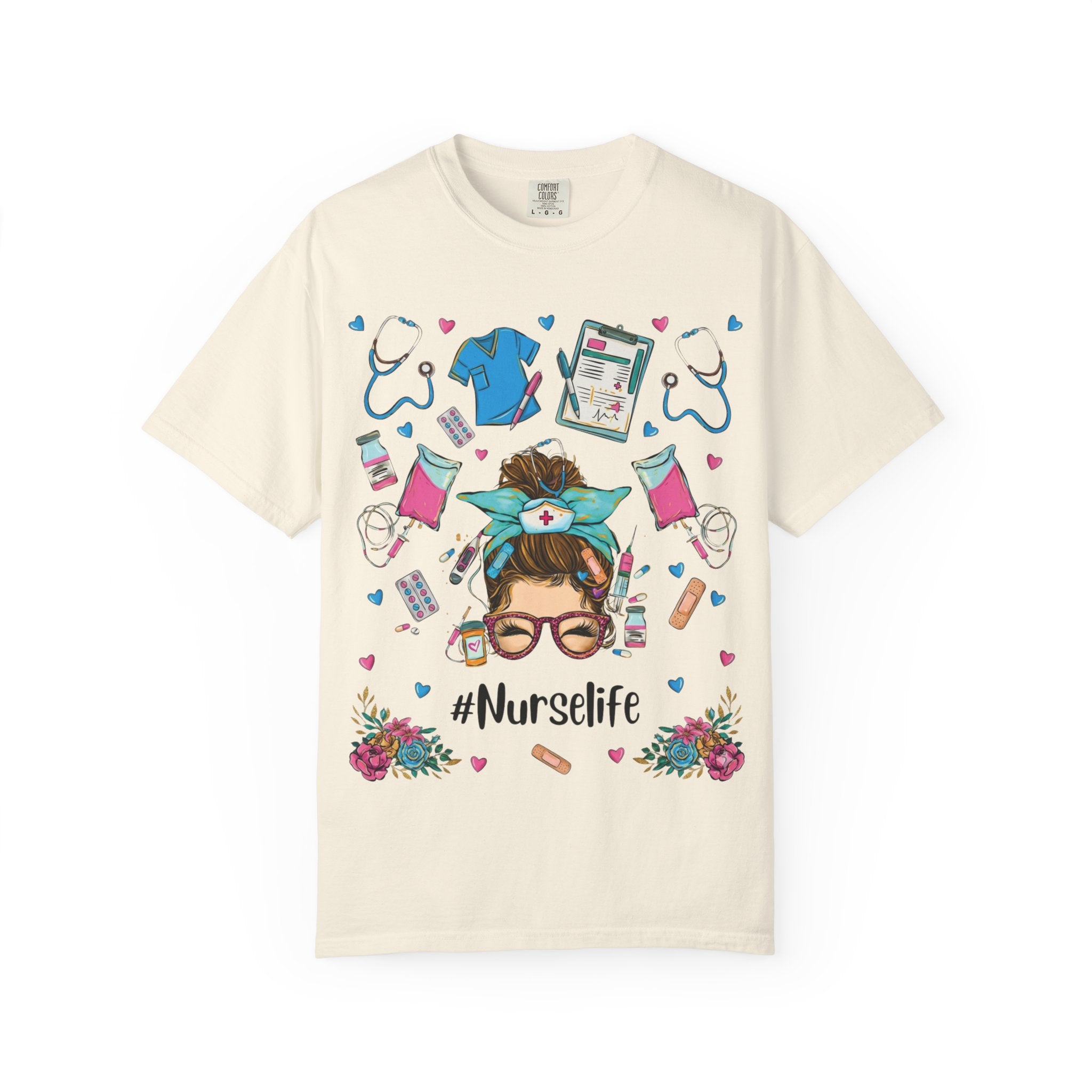 Nurse Life Graphic T-Shirt – #Nurselife Cute Medical Scrubs Design