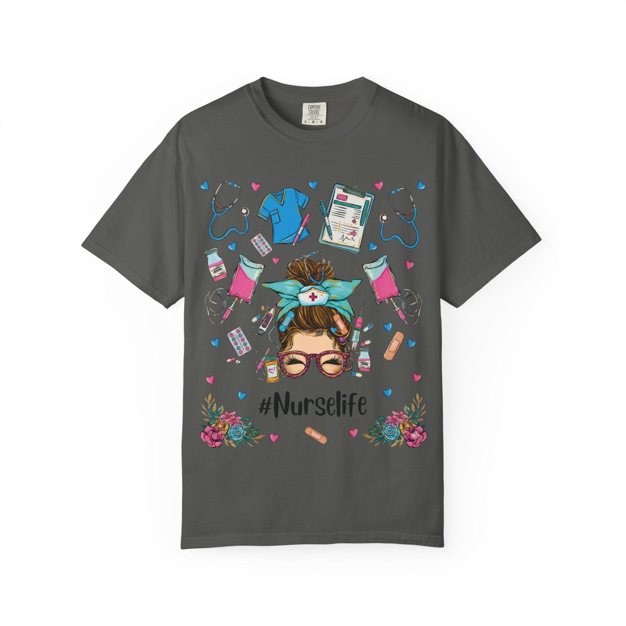 Nurse Life Graphic T-Shirt – #Nurselife Cute Medical Scrubs Design