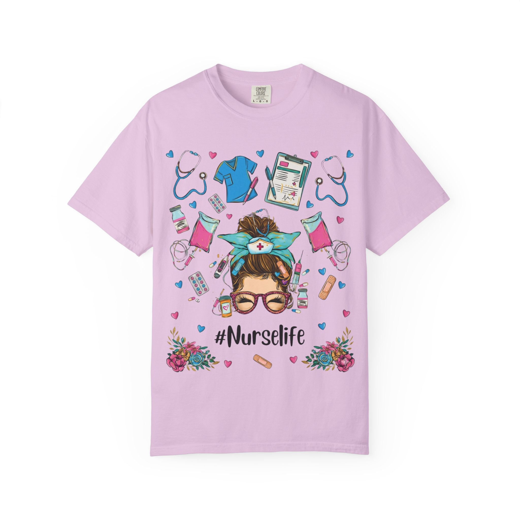 Nurse Life Graphic T-Shirt – #Nurselife Cute Medical Scrubs Design